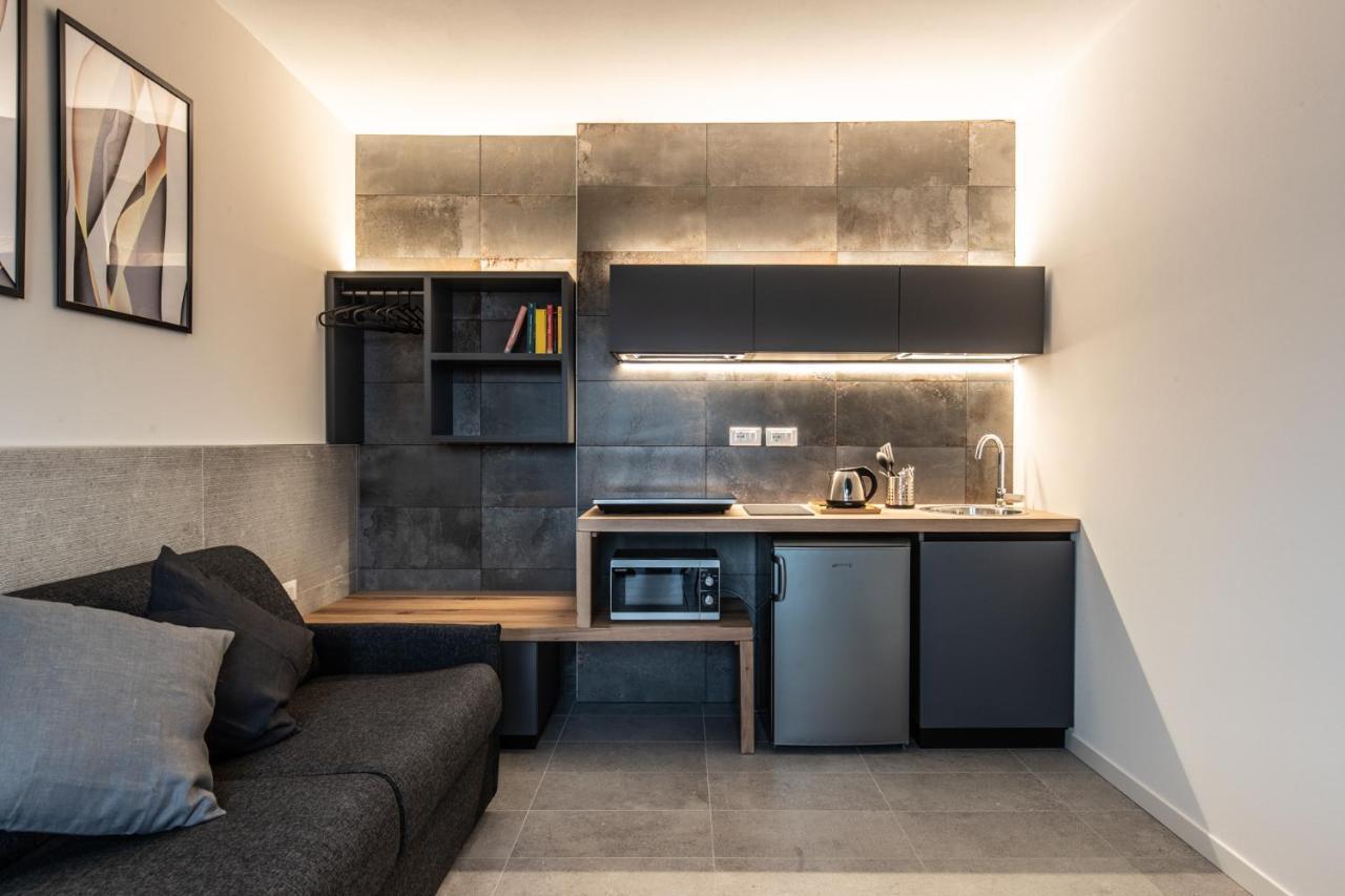 Sei Garda Apartments Пескиера дел Гарда Екстериор снимка