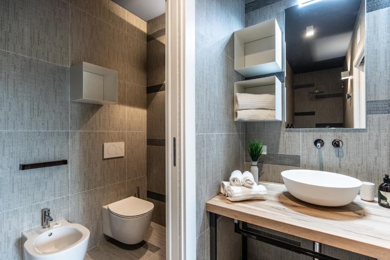 Sei Garda Apartments Пескиера дел Гарда Екстериор снимка